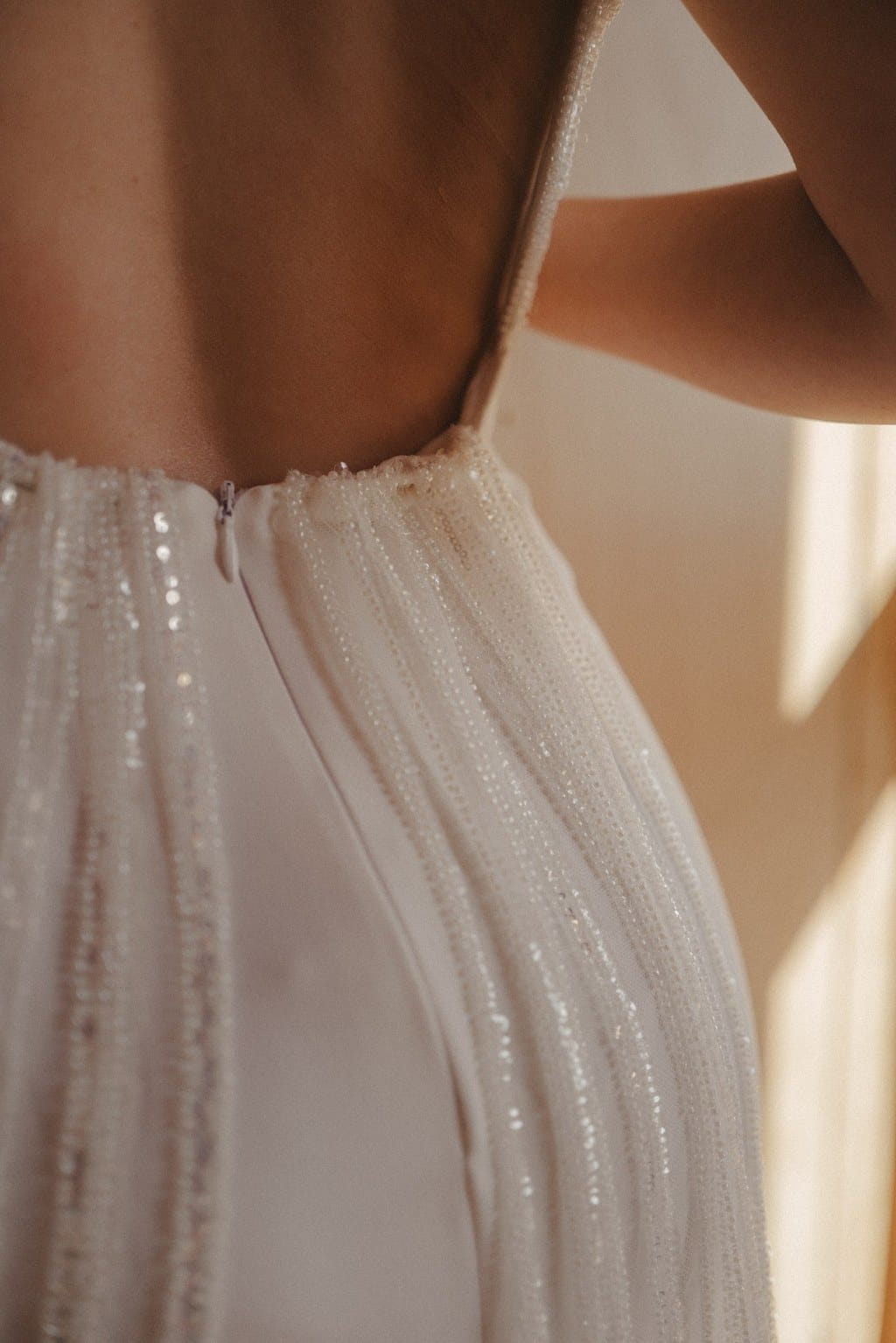 blanche et brune robe de mariee maison maelie hadid 2