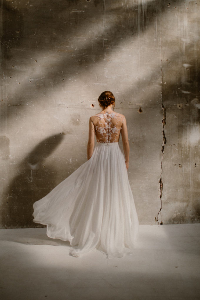 robe de mariée Laureline de Atelier Swan en exclusivité chez Blanche & brune : le showroom de robes de mariée de créateurs de seconde main