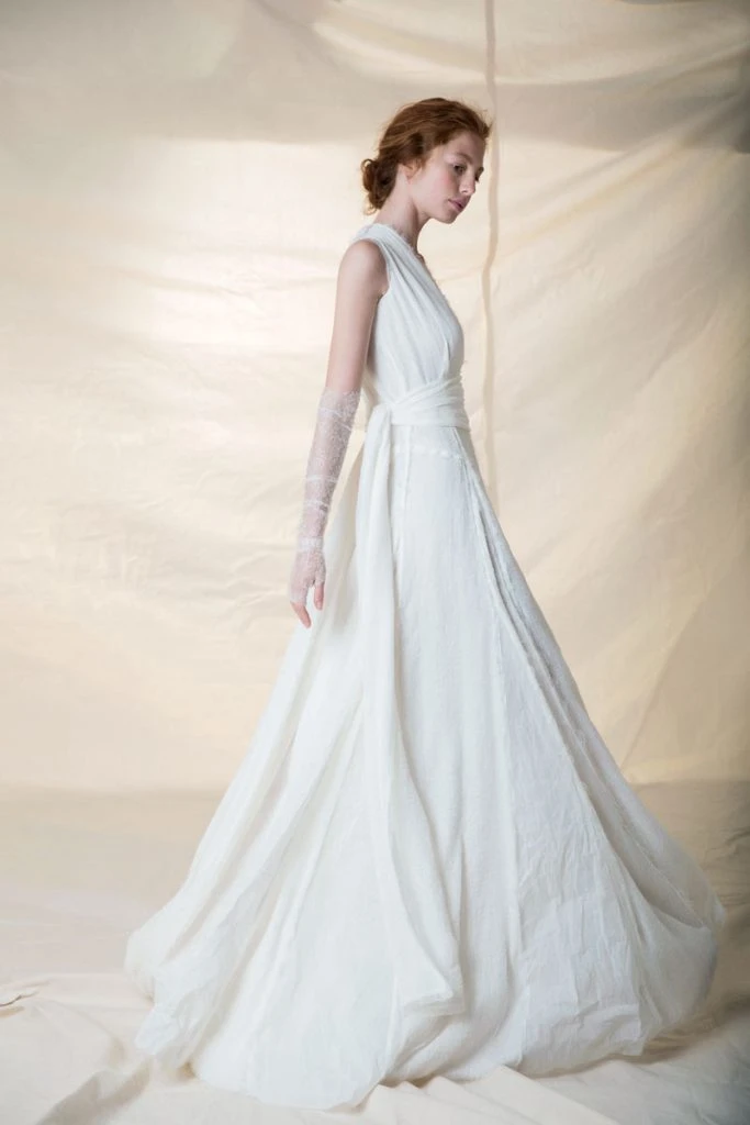 blanche et brune robe de mariee cortana aster 2