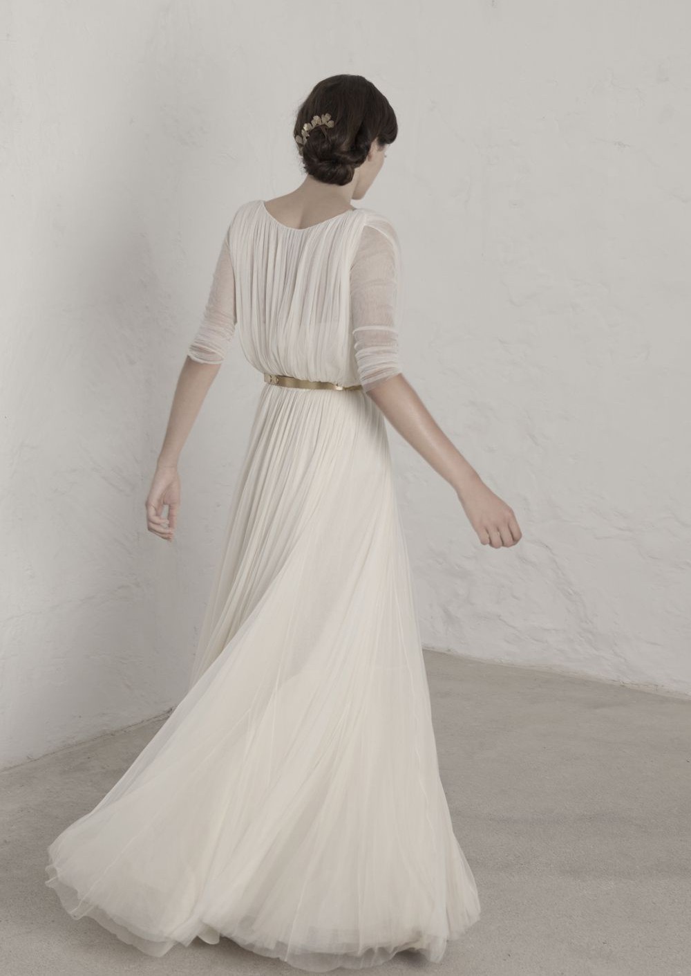 blanche et brune robe de mariee cortana fortunata 1